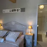 Holiday home La Bonne Chauffe - La Longere Verrieres (Charente)