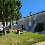 Holiday home La Bonne Chauffe - La Longere Verrieres (Charente)