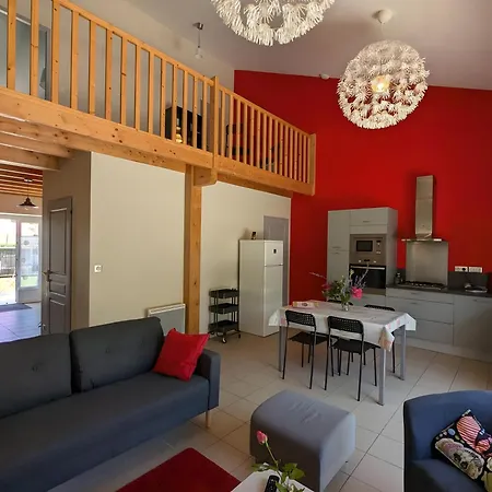 La Bonne Chauffe - La Longere Verrieres (Charente)