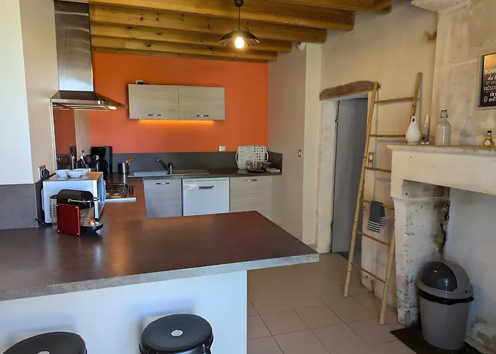 La Bonne Chauffe - La Longère * Verrieres (Charente)